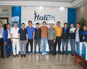 NHÀ PHÂN PHỐI PHẠM TRÍ HẢI VÀ CÁC ĐẠI LÝ THĂM QUAN NHÀ MÁY
